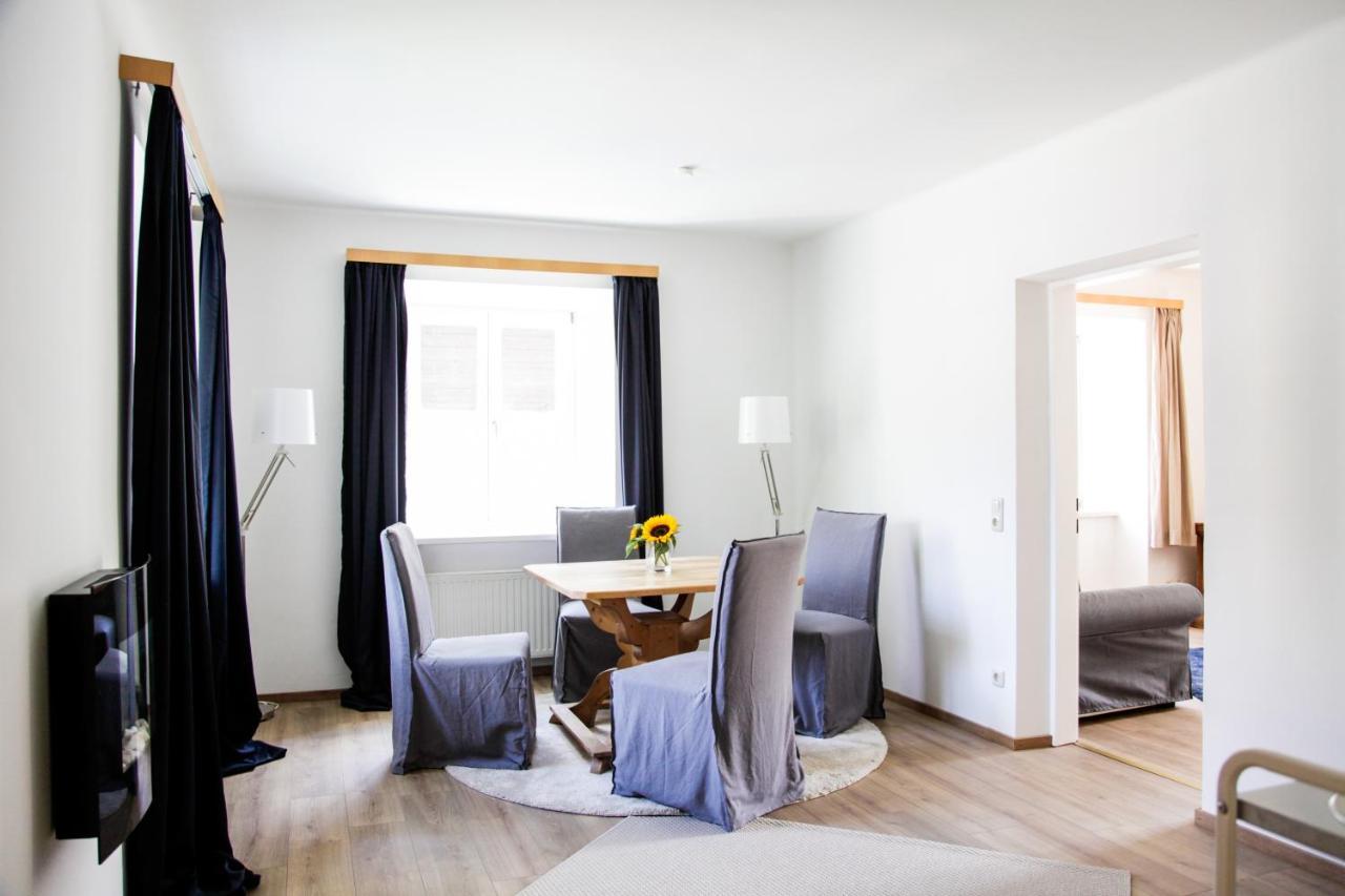Glueck Am See - Apartment Mit Seezugang 할슈타트 외부 사진